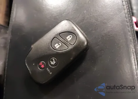 2008 Lexus Is 250 z USA, uszkodzony, nr VIN JTHCK262X85025402